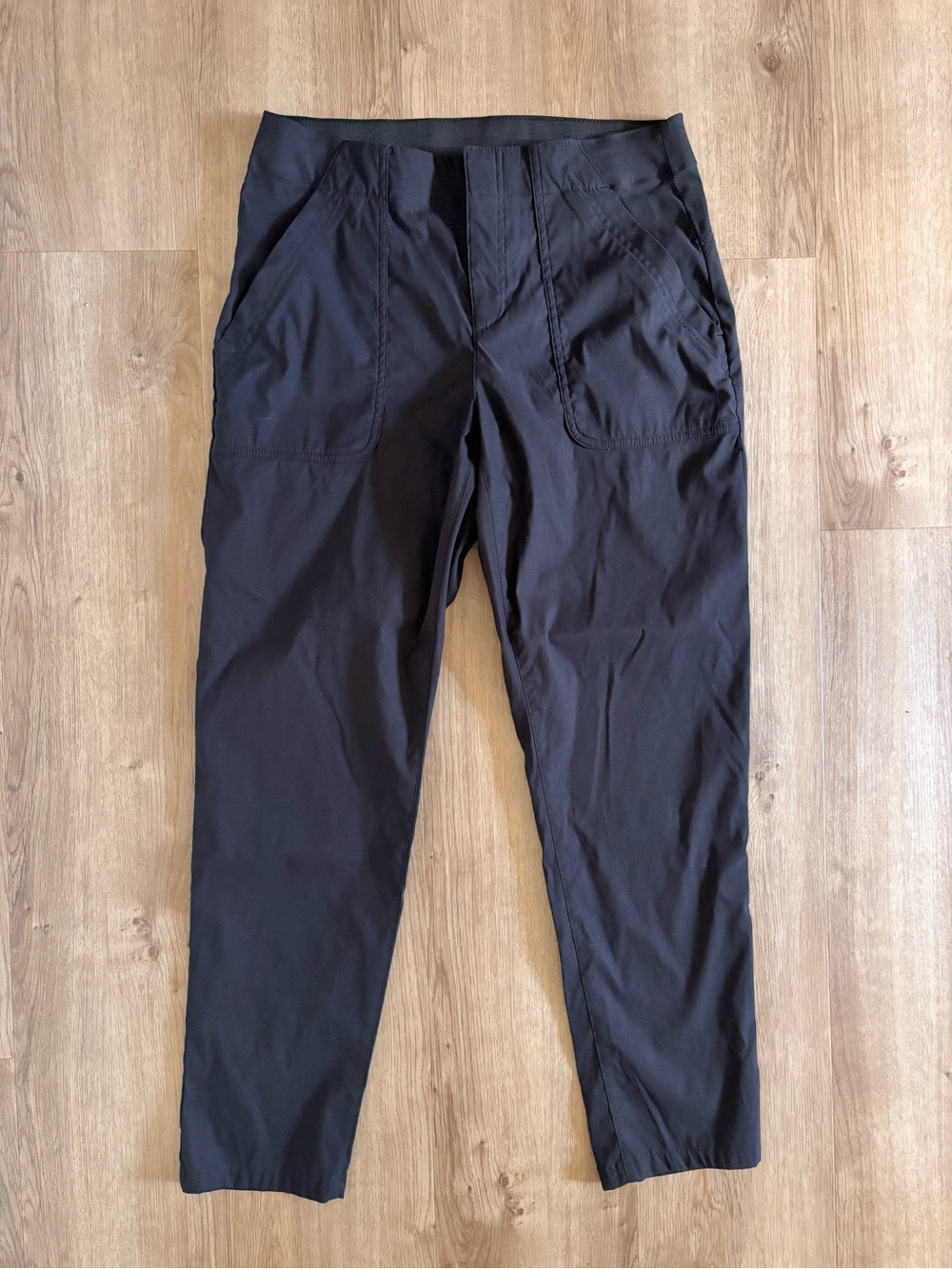 Eddie Bauer Lightweight Hiking Pants Women’s 6 Black Performance Stretch